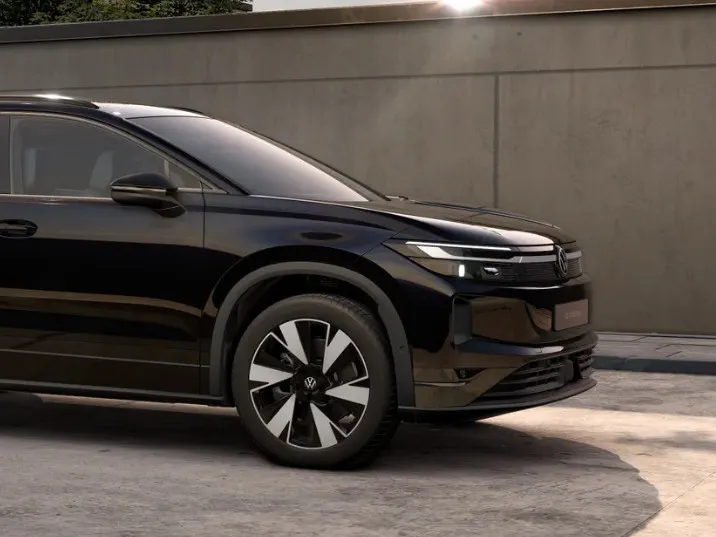 Volkswagen ID. Tiguan Life 77 kWh accu 286 PK · Achterklep elektrisch incl. 'Easy Open & Close' · Trekhaak, elektrisch uitklapbaar