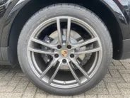 Porsche Cayenne 3.0 E-Hybrid 340KW met Panoramadak