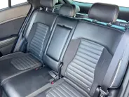 Kia Sportage 1.6 T-GDi Plug-in Hybrid AWD GT-Line *Navi+360Camera*Schuif/kanteldak*Stoelverwarming/ventilatie*Climate Control*Adapt. Cruise Control*Elekt. Stoelen*Harman Kardon Audio*Zeer nette auto!