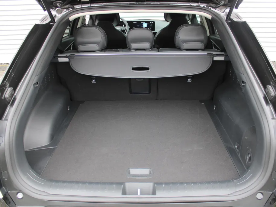 Kia EV6 Light Edition 63 kWh | Stuur-/stoelverwarming | Camera | 19' LM | LED | Cruise adapt. | Clima | Draadloze telefoonlader | 17% bijtelling |
