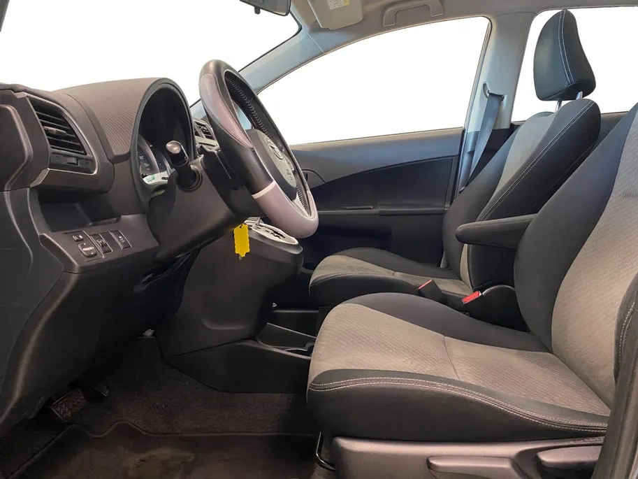 Toyota Verso-S 1.3 DYNAMIC | AUTOMAAT | TREKHAAK | NAVI |