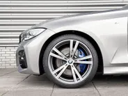BMW 3 Serie Sedan 320i Business Edition Plus