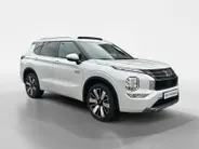Mitsubishi Outlander 2.4 PHEV Instyle | Pano | Stoel Verkoeling | ACC |