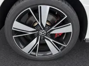 Volkswagen Golf 1.4 eHybrid 245pk GTE · Panoramadak · Trekhaak · Apple/Android Car Play · Camera · Stoelverwarming ·
