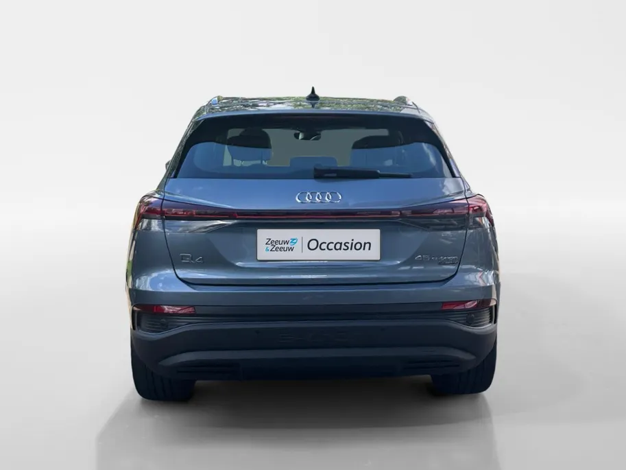 Audi Q4 e-tron 45 quattro Edition 82 kWh |Buitenspiegel(s) automatisch dimmend |Apple Carplay/Android Auto|Cruise control adaptief| Panoramadak|Geluidsimulator|Assistentie Pakket Plus| SOH 100% |