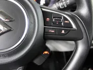 Suzuki Swift 1.2 Comfort Smart Hybrid Rijles auto / Navigatie / Keyless / Camera /