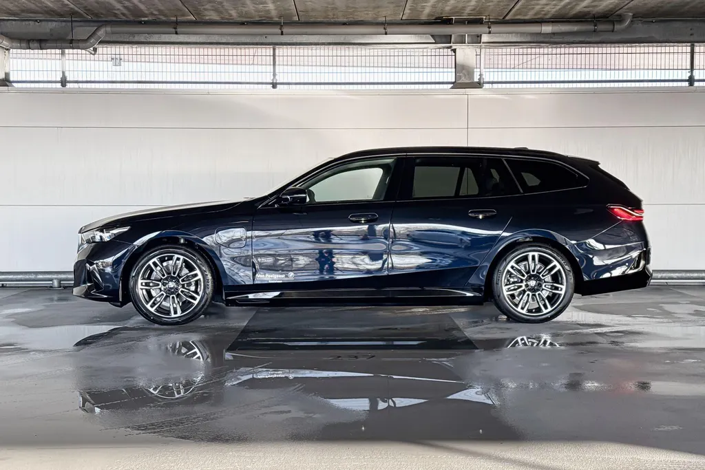 BMW 5 Serie Touring 530e