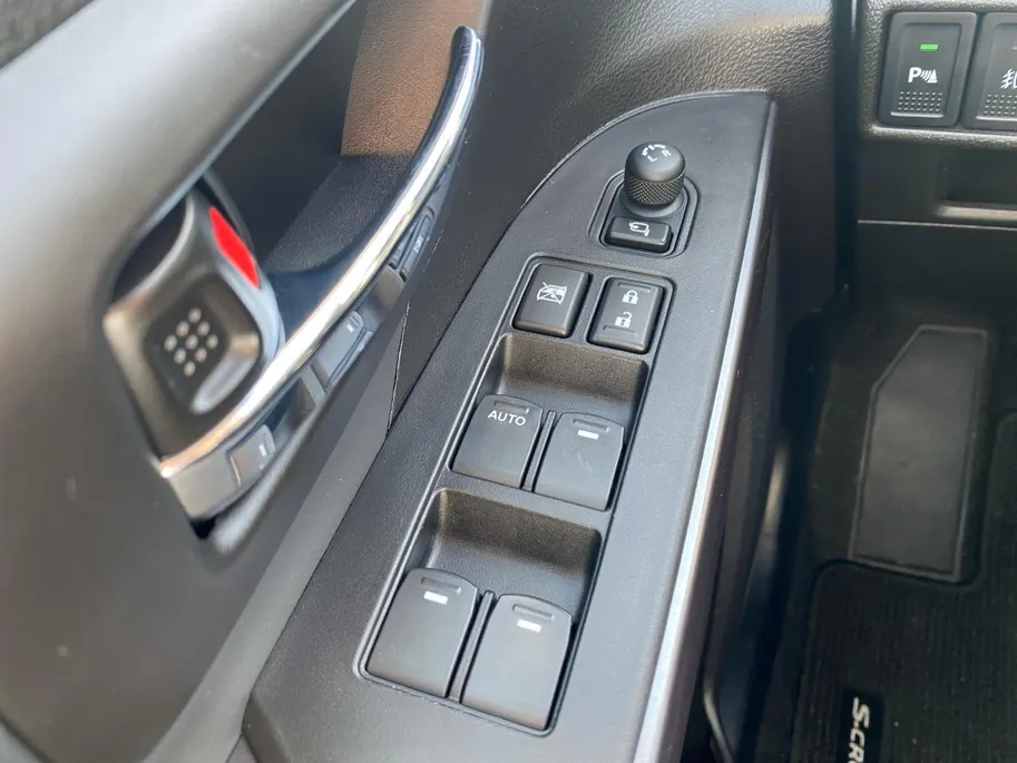 Suzuki S-Cross 1.4 Boosterjet Style Smart Hybrid | Trekhaak | Navigatie | Hoge instap | 360camera | Stoelverwarming
