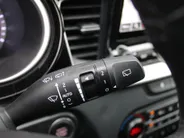 Kia Ceed Sportswagon 1.5 T-GDi MHEV DynamicPlusLine | Stoel- & stuurverwarming | Camera | LED | Navi | Elek. achterklep |
