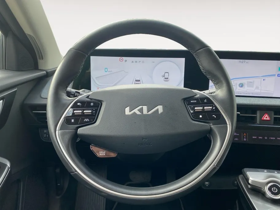 Kia EV6 Air 58 kWh | Climate control | Navigatie | Parkeercamera | LM-velgen 19 inch | Adaptive cruise control | Line-assist | Dodehoek detectie |