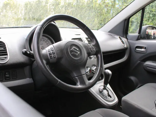 Suzuki Splash 1.2 Comfort | Airco | Cruise | Trekhaak