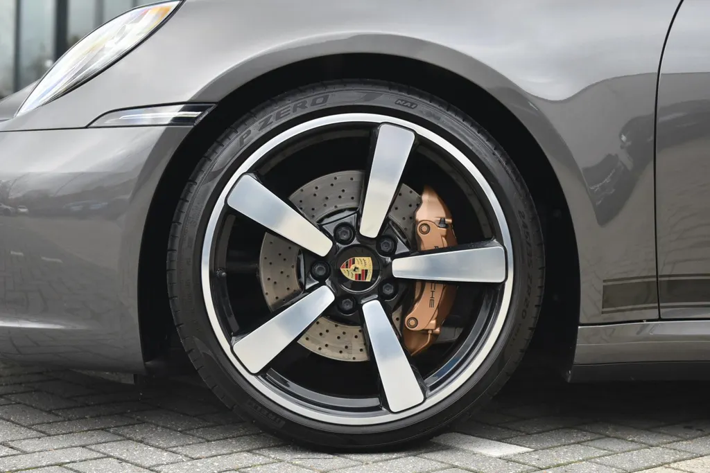 Porsche 911 Carrera S