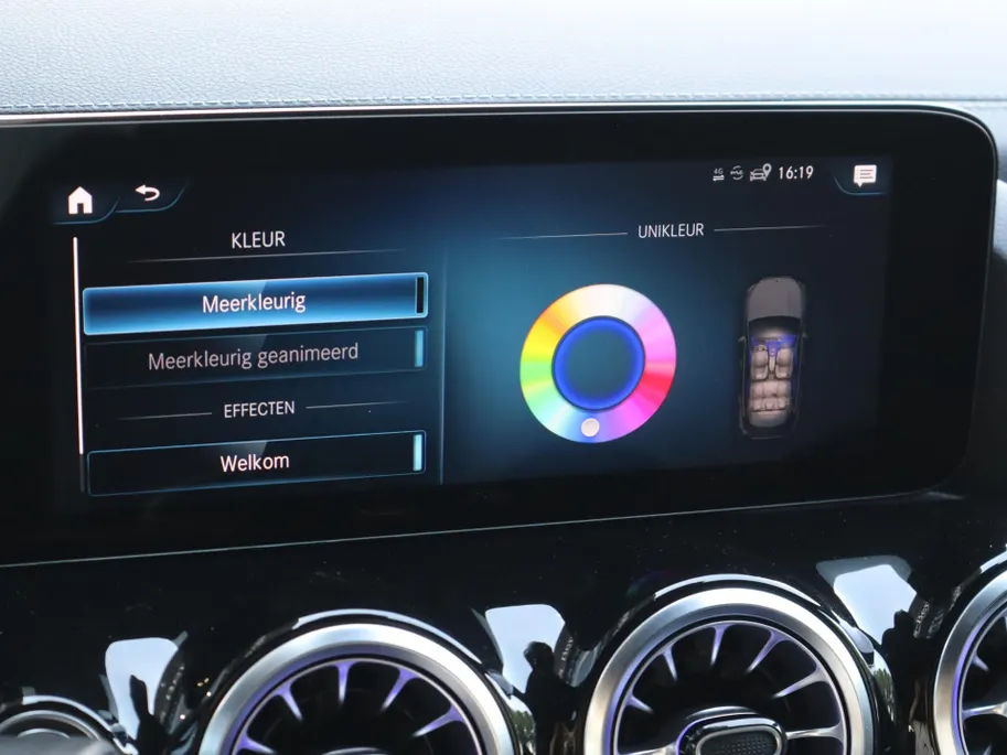 Mercedes-Benz GLA 250 e AMG Line l Stoelverwarming l Leder l Achteruitrij camera