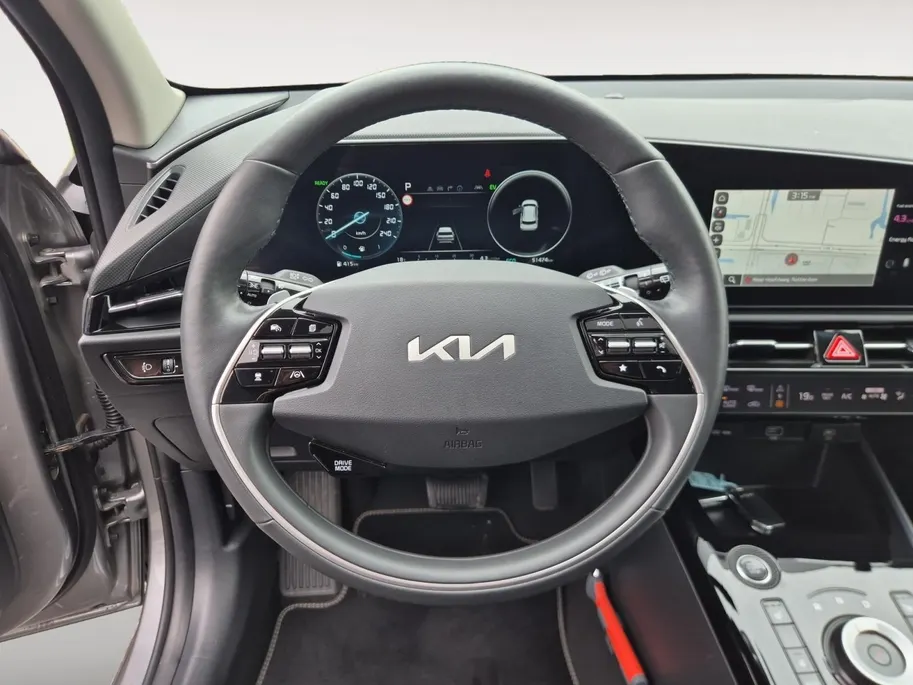 Kia Niro 1.6 GDi Hybrid DynamicPlusLine | Cruise Control | Climate Control | Open Dak | Camera | Stoelverwarming | Stuurverwarming | Elektrische Kofferbak | Trekhaak |