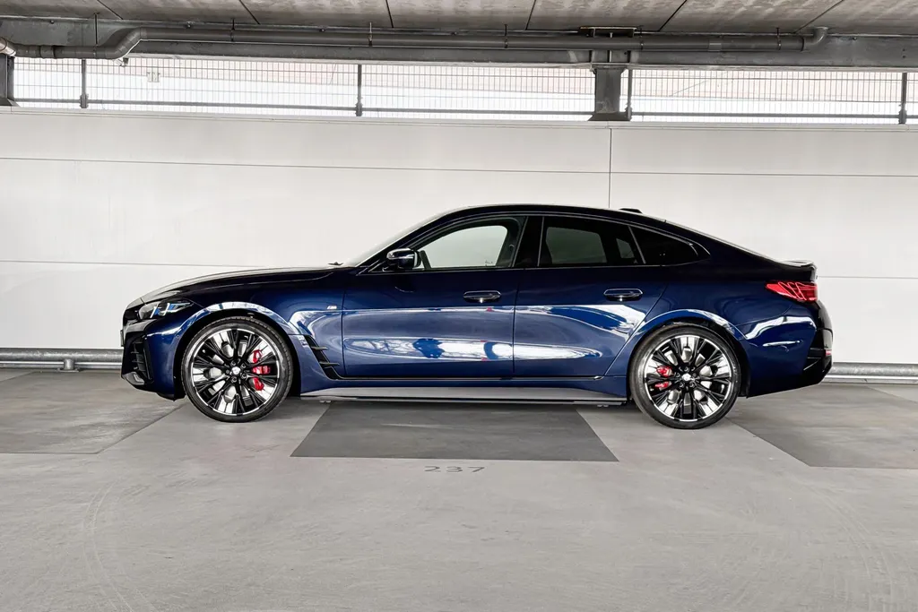 BMW i4 eDrive35 M Sport Edition