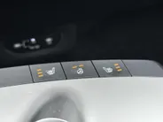 Kia EV6 Light Edition 63 kWh | Demo | Navi | Clima | Adaptieve Cruise | Camera | Stuur-/Stoelverwarming | Privacy Glass | Apple Carplay | Android Auto