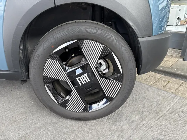 Fiat Grande Panda 1.2 Hybrid La Prima