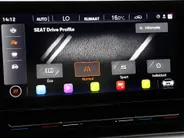 SEAT Leon 1.0 TSI FR 110pk FR · Apple/Android Car Play · Camera · Elekt. inklapbare spiegels · Navigatie · Adaptive Cruise Control ·  Garantie t/m 10-11-2027 of 100.000km