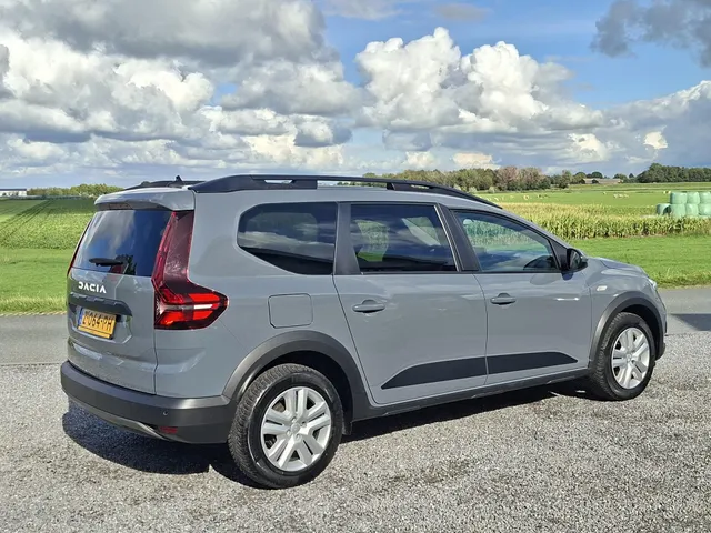 Dacia Jogger 1.0 TCe 110 Expression 7p. NL-auto | rijklaarprijs !!