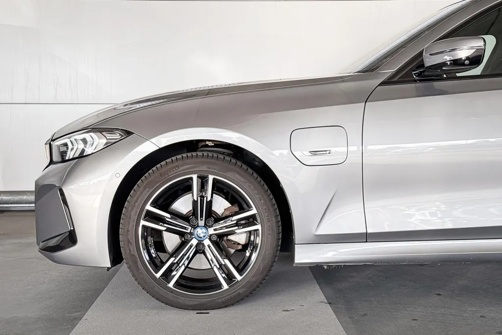 BMW 3 Serie Sedan 320e