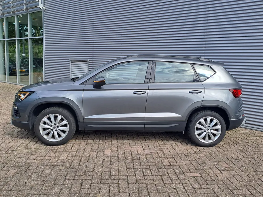 SEAT Ateca 1.5 TSI Style Business Intense | Keyless start | ECC | Navigatie | Camera | Cruise control adaptief | Apple Carplay/Android Auto | 17'' LM