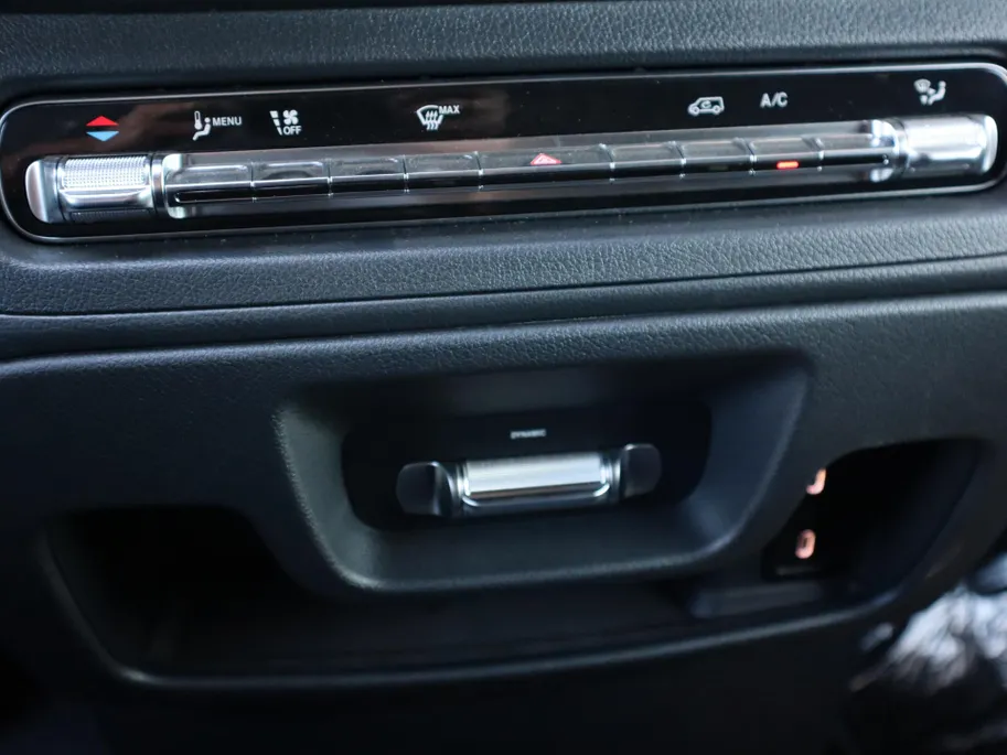 Mercedes-Benz Vito 114 CDI L2 SELECT SIDEBARS AUT.