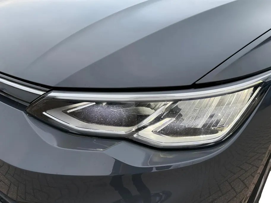 Volkswagen Golf 1.0 eTSI Life Business *Automaat*Navigatie*Parkeersensoren*LM.Velgen*IN ZEER NETTE STAAT!