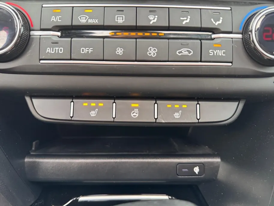 Kia ProCeed 1.5 T-GDI GT-PlusLine Automaat | Navi | Adaptive Cruise | Memory Seats | Panoramadak | JBL Soundsystem | Elektr. Achterklep | Apple Carplay