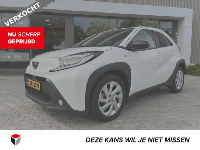 Toyota Aygo X 1.0 VVT-i first Edition | Stoelverwarming | Apple Car-Play VERKOCHT