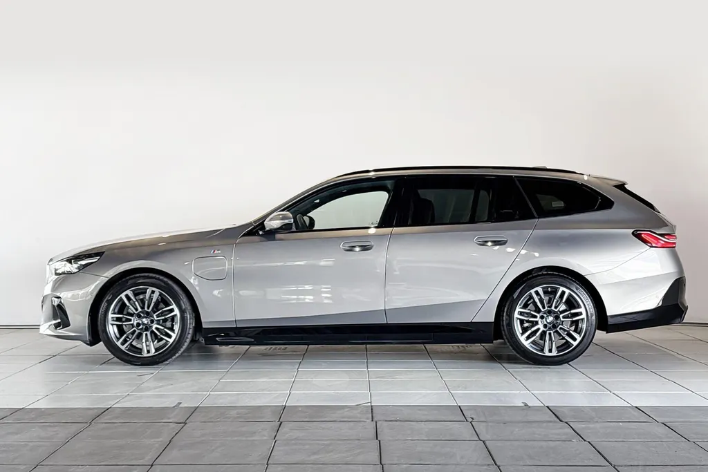 BMW 5 Serie Touring 530e M Sport Edition