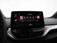 Volkswagen ID.4 Pro 77 kWh 204pk SOH 95,5% · Apple/Android Car Play · Navigatie · P-Sensoren · Verkeersbord Herkenning · 19'' Inch ·
