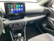 Toyota Yaris 1.5 Hybrid 115 automaat Comfort NIEUW | Digitaal cockpit | Full LED koplampen | 16' lm velgen | cruise control | etc.