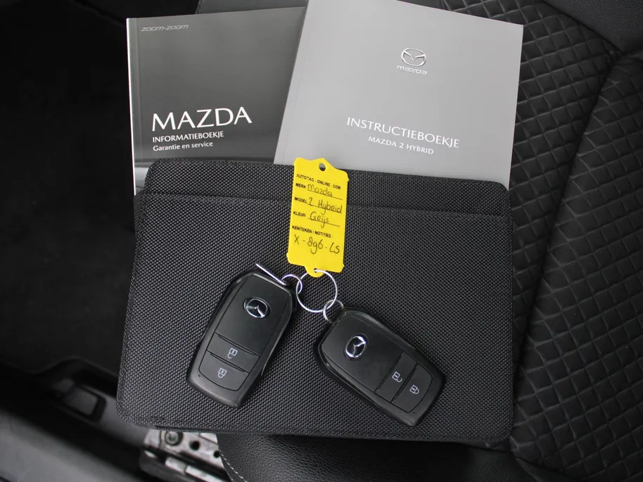 Mazda 2 Hybrid 1.5 Agile | Comfort pakket | 15' LM | Stoelverwarming | Apple Carplay / Android Auto |