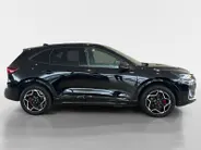 Ford Kuga 2.5 PHEV ST-Line X | NL auto | 243 pk | Automaat | El. Trekhaak | 2100KG Trekgewicht | Panorama Dak | Adapt. Cruise Control | BLIS | Winter pack | Verwarmbare Voorruit Matrix LED Koplampen | Fabrieksgarantie |