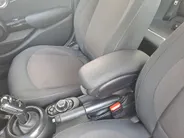 MINI 5-Deurs 1.5 Cooper Camden Edition | Navi | Sensoren | Cruise | DAB | Apple Carplay/Android Auto
