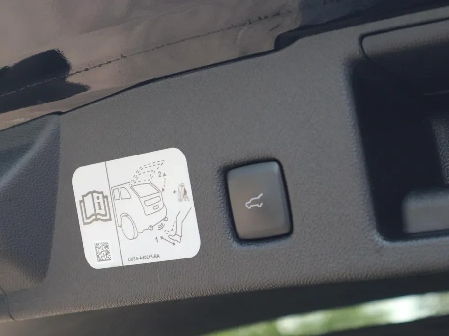 Ford Kuga 2.5 PHEV Vignale | TREKHAAK | PANO | HUD | ADAP CRUISE | WINTER |