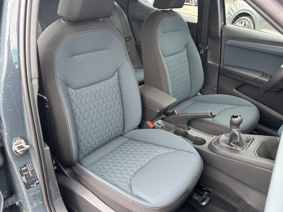 SEAT Arona 1.0 TSI Style 95 PK l Safe & Drive Pack M l 17' Dynamic Velgen | 2000,- inruilpremie!!