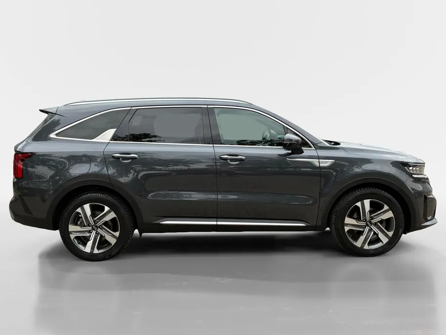 Kia Sorento 1.6 T-GDI Plug-in Hybrid 4WD ExecutiveLine 5p. | Panoramadak | Leder | Stoel- en stuurverwarming | Carplay | 360 Camera | Bose
