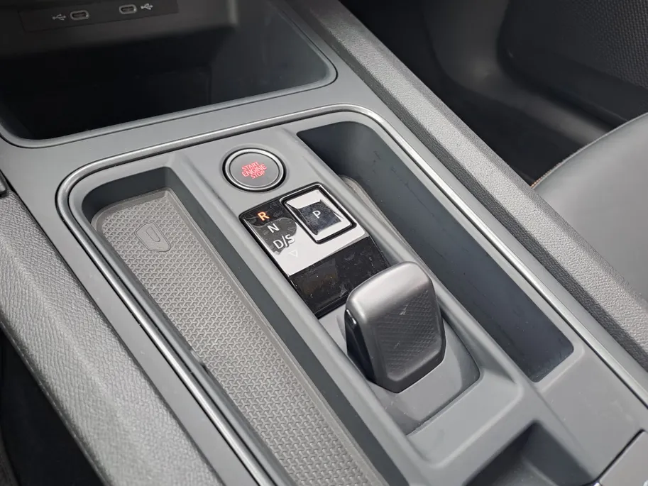 CUPRA Formentor 1.4 e-Hybrid VZ Copper Edition | Voorstoelen verwarmd | Automaat | ECC | Navi | Leer | Stuur verwarmd | Apple Carplay/Android Auto | Cruise control adaptief | SOH 93,6%