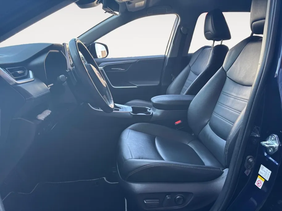 Toyota RAV4 2.5 Hybrid Executive | Memory stoelen | JBL sound | Trekhaak | Stoelverwarm. | Achteruitrijcamera