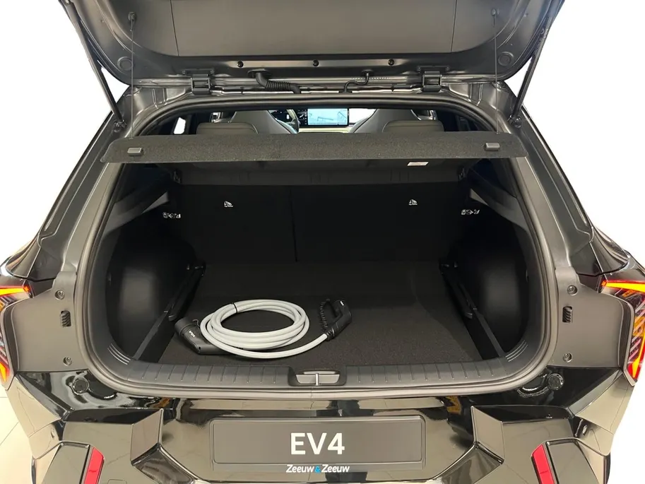 Kia EV4 GT-Line Business Edition 81.4 kWh | 595 km WLTP-actieradius | GT-bekleding | 19' Inch velgen | Mogelijk €2500 voorraadvoordeel!*
