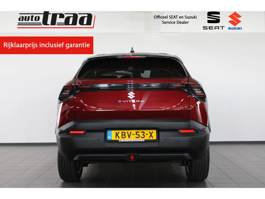 Suzuki e Vitara Style 61 kWh / Stoel + Stuurverwarming / 360° Camera / Navigatie /