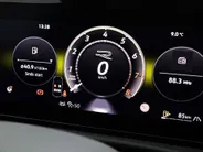 Volkswagen T-Roc R-Line First Edition 1.5 eTSI 150 PK 6 versn. DSG · Assistance Pakket · Multimedia Pakket · Park & Comfort Pakket · Voorraad OUTLET · Prijs is inclusief inruilpremie ·