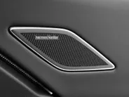 Volkswagen Tiguan 1.5 eHybrid 272pk DSG R-Line Edition · Panoramadak · Inklap. Trekhaak · 360 Camera · Leder Varenna · Matrix LED · Head-Up Display · Harman Kardon Sound · Garantie t/m 16-09-2030 of 100.000km