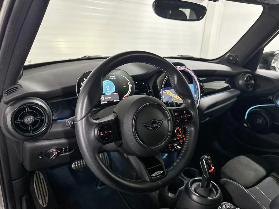 MINI Cooper 5-deurs Cooper John Cooper Works
