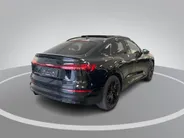 Audi e-tron Sportback 55 408pk Quattro S edition 95 kWh · SOH 95,2% · Luchtvering · 360 Camera · Panoramadak · Apple/Android Car Play · Stoelverwarming · Zwart Optiek Plus ·21'' Inch ·
