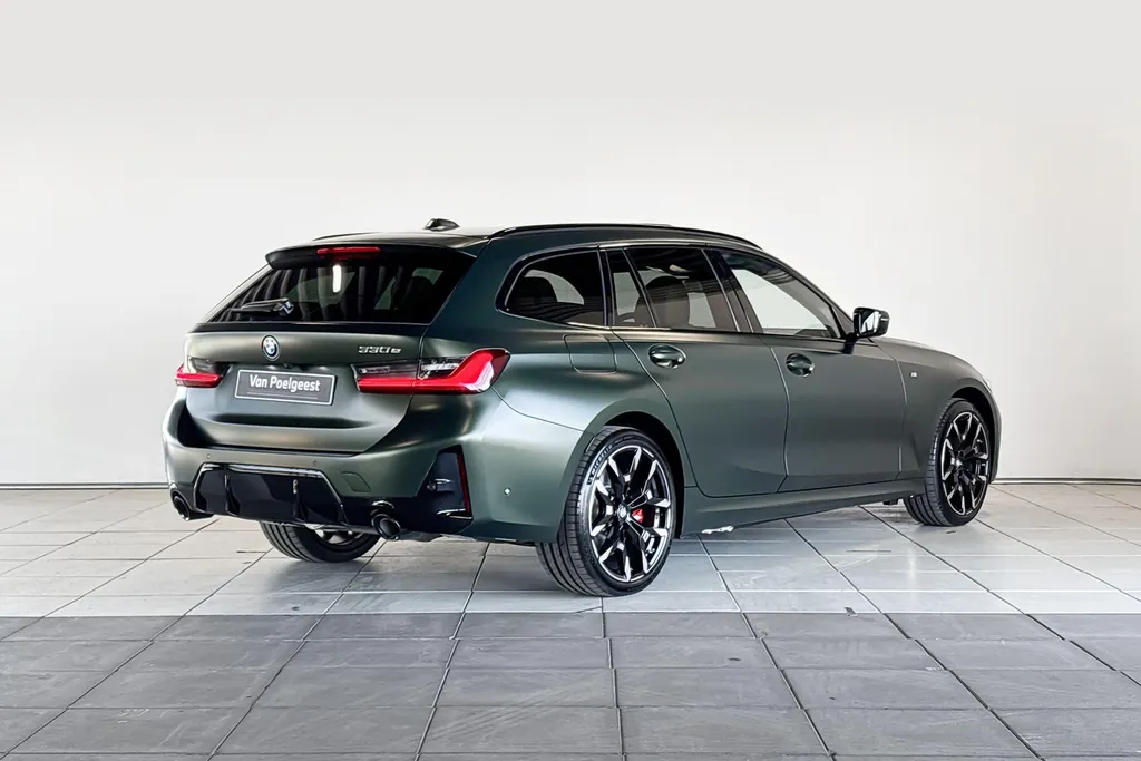 BMW 3 Serie Touring 330e Innovation Pack M Sportpakket Pro