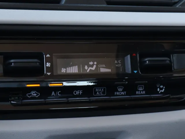 Suzuki Swift 1.2 Select Hybrid AdaptiveCruise | Carplay