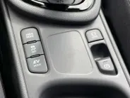 Toyota Yaris 1.5 Hybrid 115 automaat Comfort NIEUW | Digitaal cockpit | Full LED koplampen | 16' lm velgen | cruise control | etc.