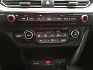 Kia e-Niro DynamicLine 64 kWh | 1e Eigenaar | Accu 99.4% | Trekhaak Afneembaar | Camera | Carplay & Android | Fabrieksgarantie | NAP